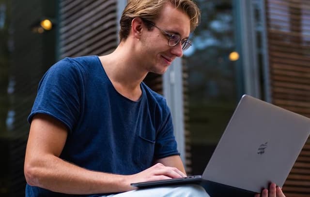 Best iOS Password Managers for MacBooks in [y]